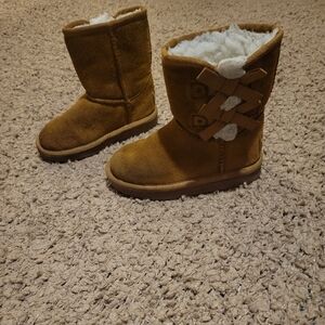 🔥2XHP🔥KIDS/ GIRLS TODDLER KOOLABURRA BY UGG VICTORIA SHORT BOOTS TAN SIZE 9